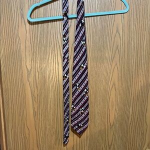 Vintage The Disney Store 100% silk Mickey tie!